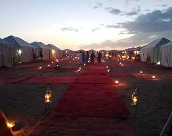 Campement desert Merzouga voyage jour de l'an Maroc